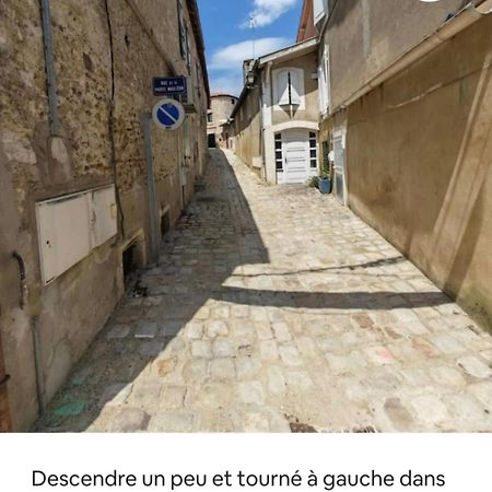 Tour Medievale Fortifiee Entierement Restaure Saint-Sever  Buitenkant foto